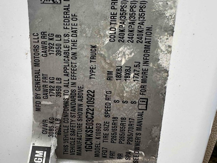 2012-chevrolet-silverado-pick-up-image-13