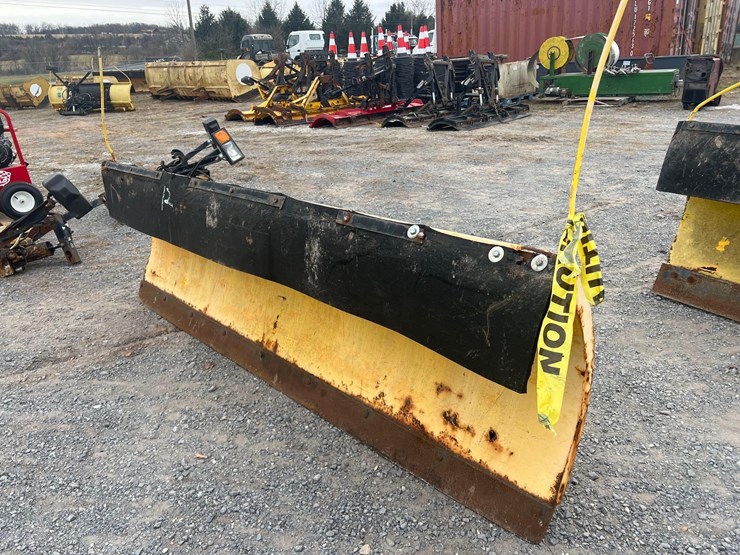 meyer-8.5'-snow-plow-image-1