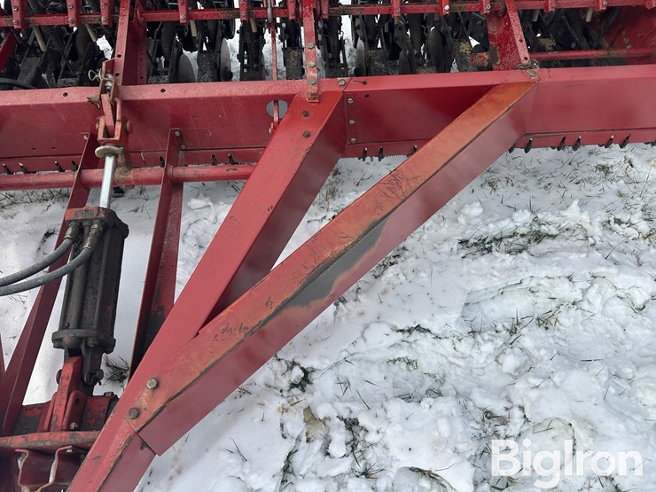 case-ih-5100-image-13