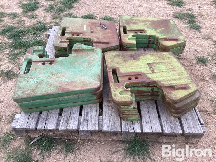 john-deere-b-image-4