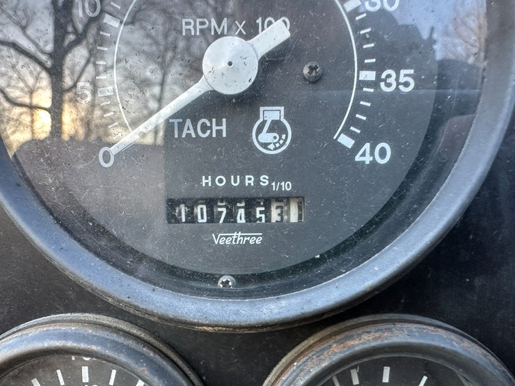 case-ih-p215-image-23