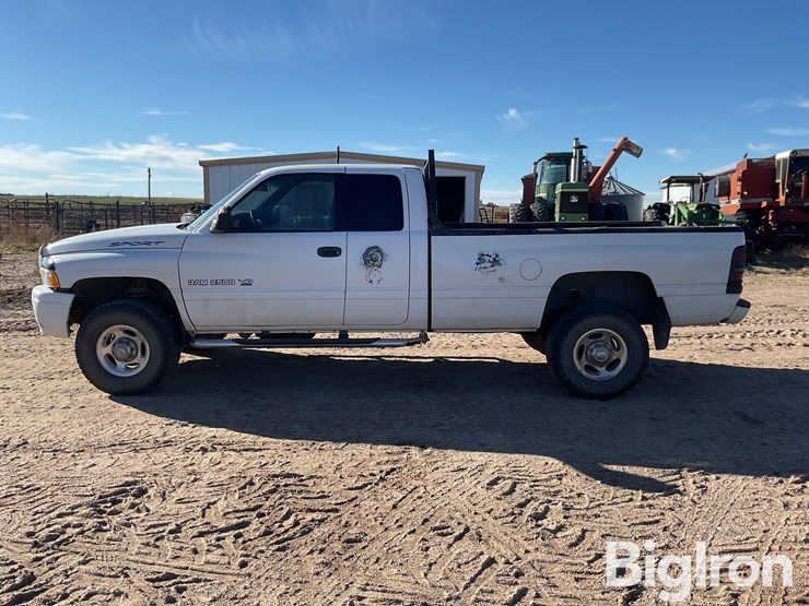 2001-dodge-ram-2500-image-8