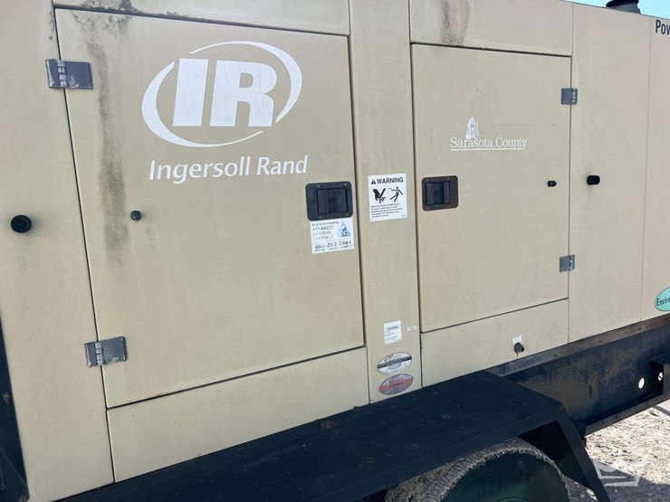 2007-ingersoll-rand-g240-240kva-3-phase-towable-diesel-generator-image-9