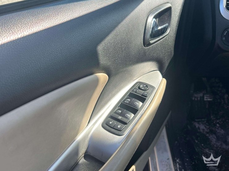 2018-dodge-journey-image-11