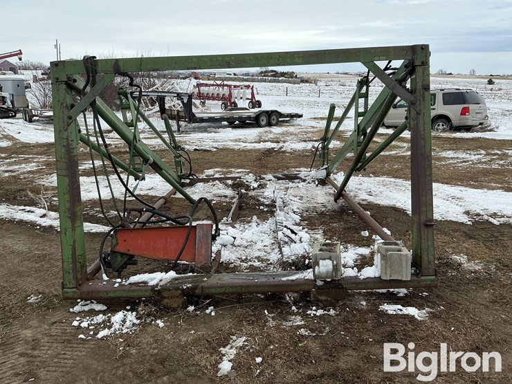 john-deere-52-image-6