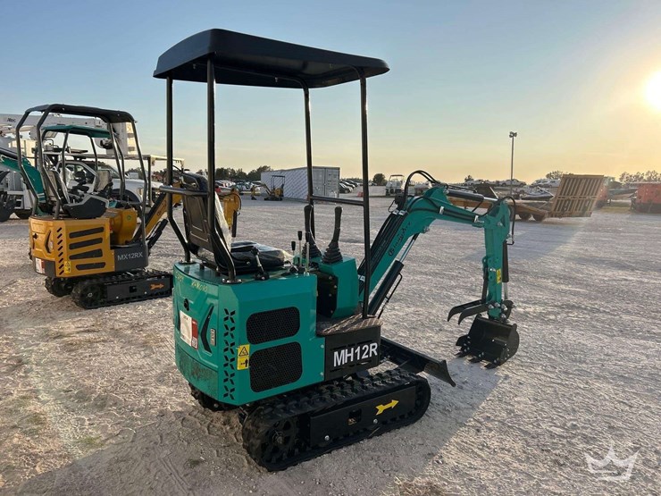 unused-2025-cfg-industrial-mh12r-mini-excavator-image-4