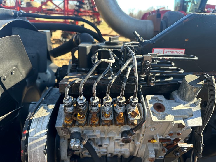 #32907-•-case-6ta830-6-cyl-power-unit-image-12