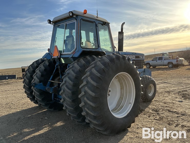 ford-tractor-image-5