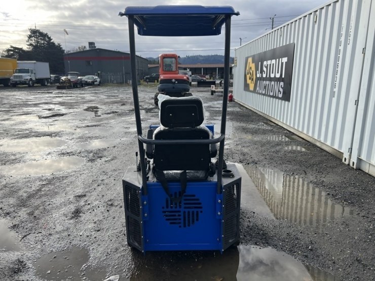 2025-kylin-ky460-compact-track-loader-image-4