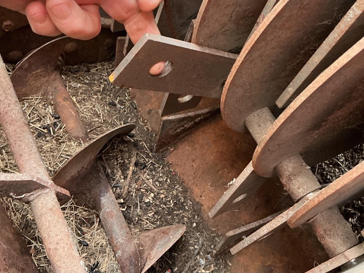 massey-ferguson-1050-image-20