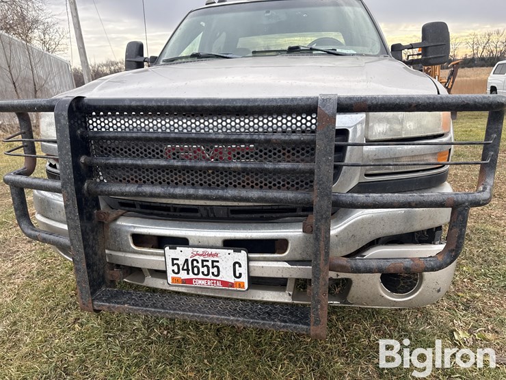 gmc-sierra-2500-image-19