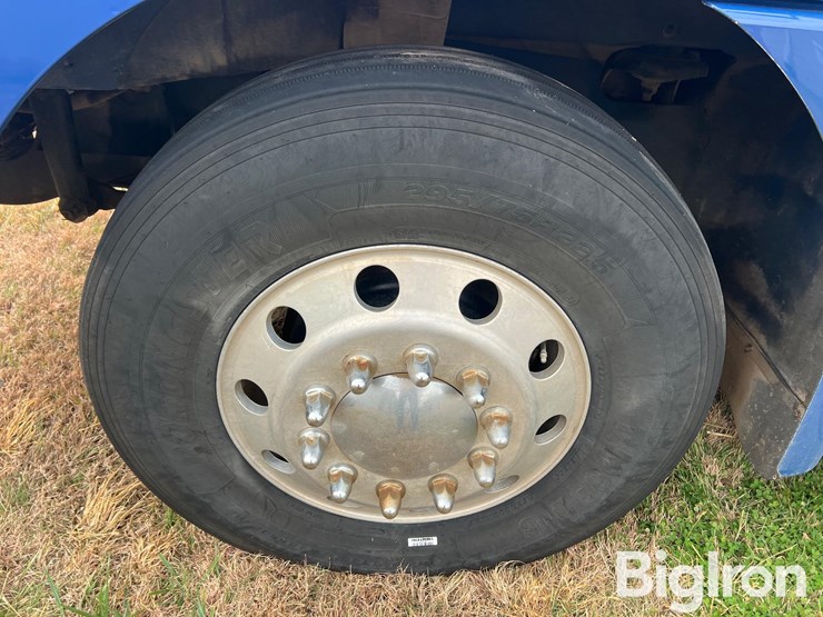 2006-international-9400i-t/a-truck-tractor-image-16