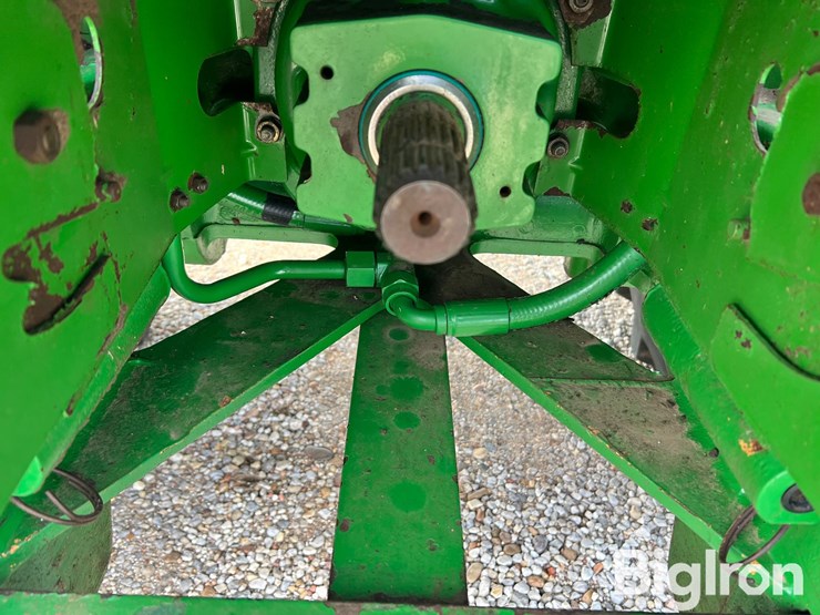 john-deere-8300-image-10