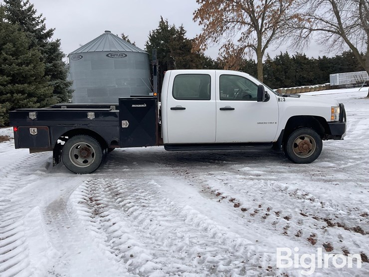 chevrolet-3500hd-image-4