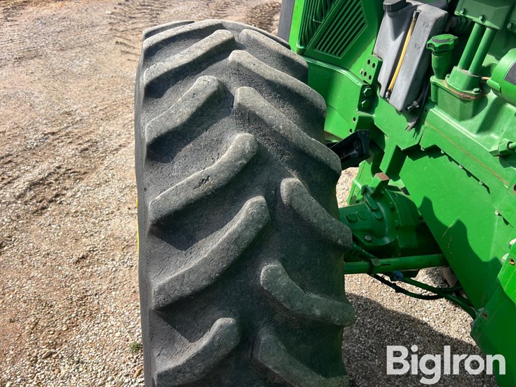 john-deere-8300-image-18