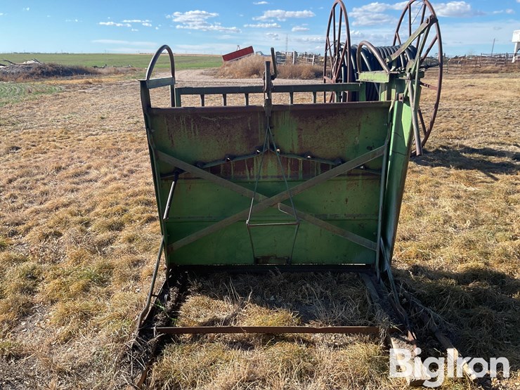 powder-river-calf-cradle-image-4