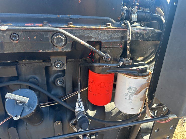 #32907-•-case-6ta830-6-cyl-power-unit-image-11