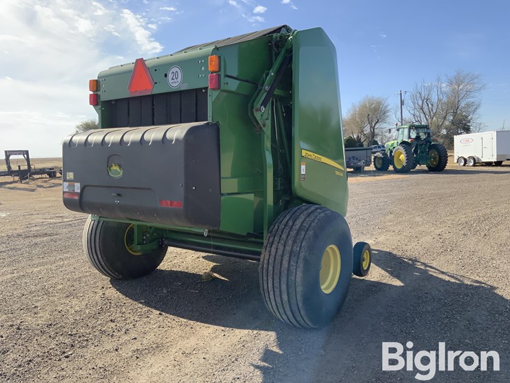 john-deere-560m-image-5