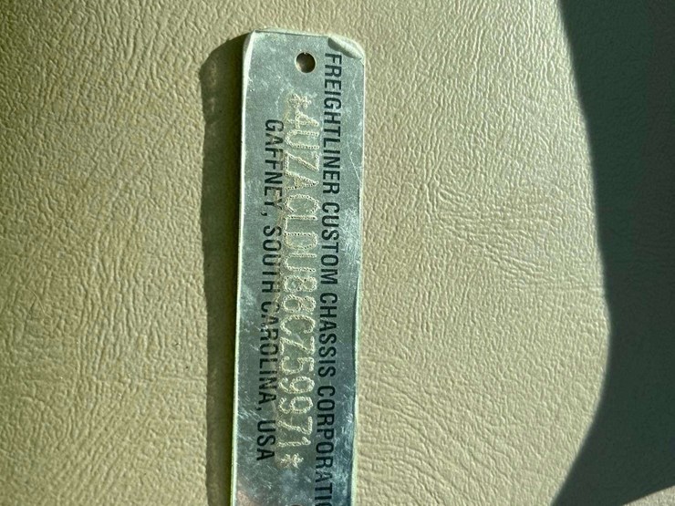 2008-freightliner-allegro-bay-class-a-motorhome-image-5