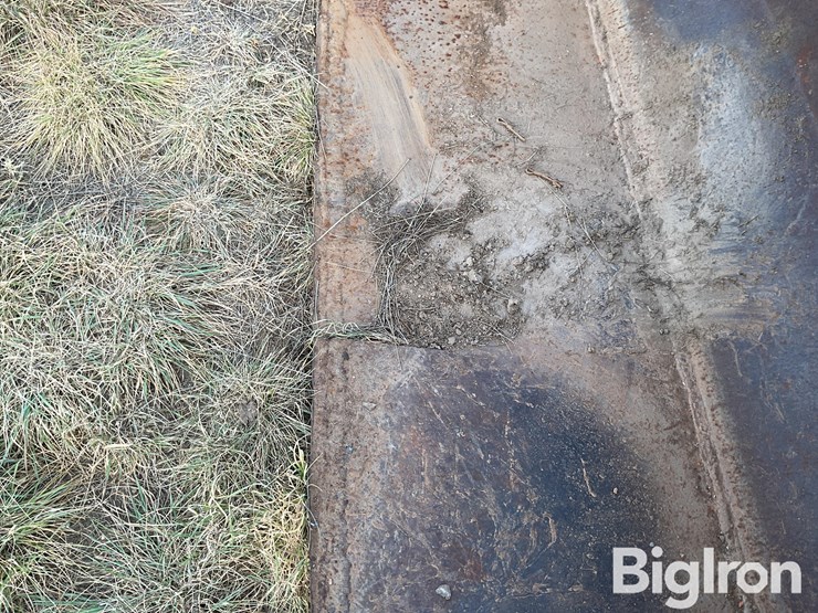 john-deere-158-image-11