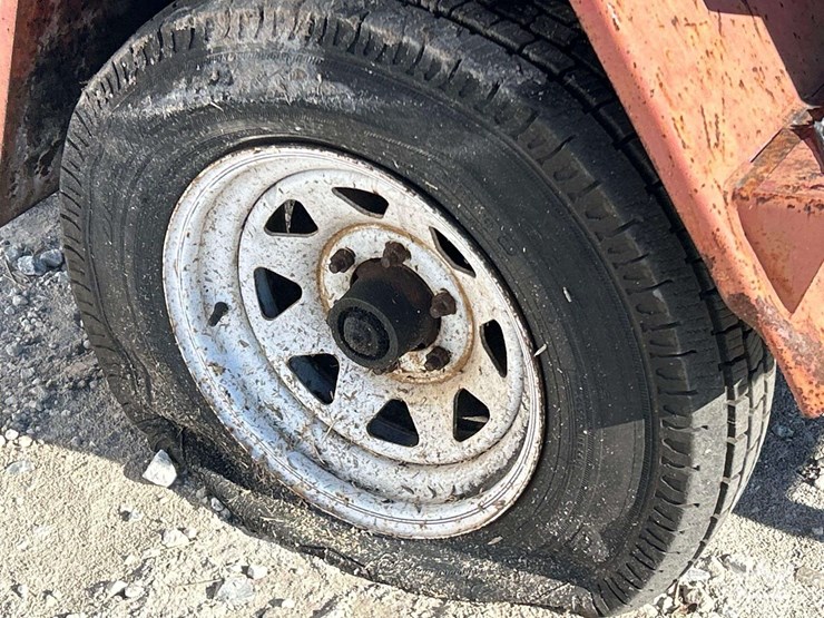 2000-morbark-towable-brush-chipper-image-16