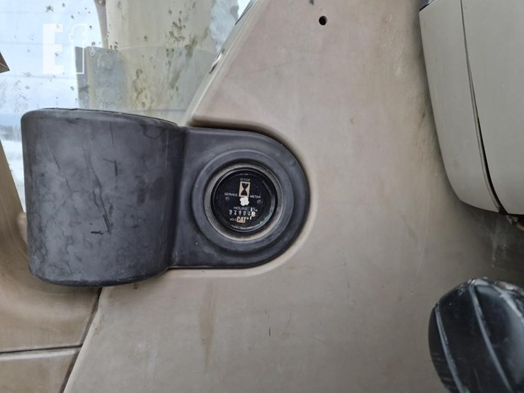 caterpillar-322c-image-13