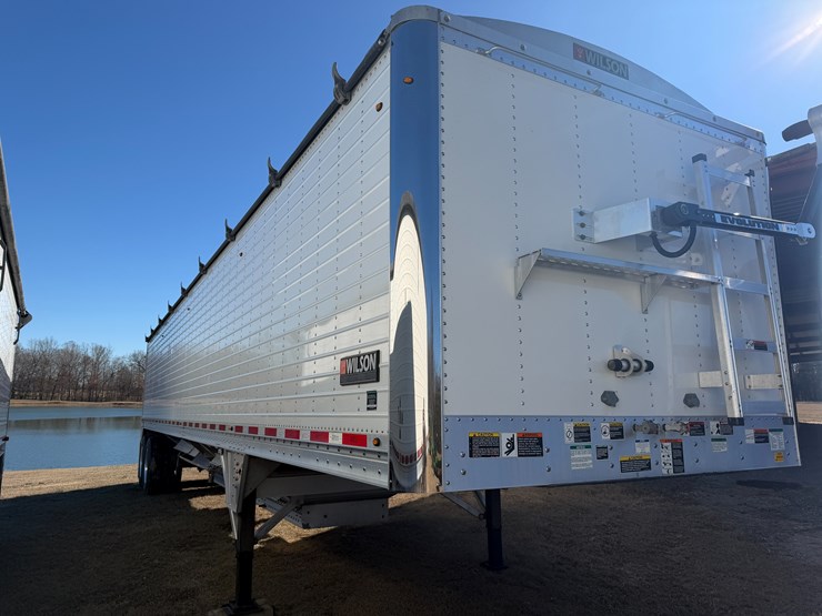 wilson-hopper-bottom-image-2