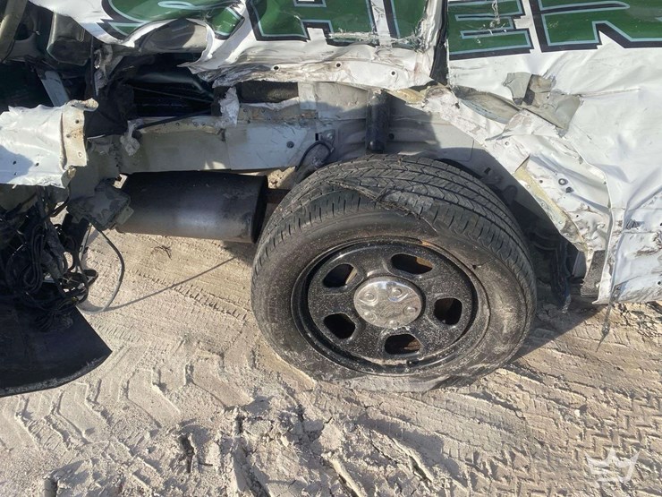 2018-ford-explorer-image-17