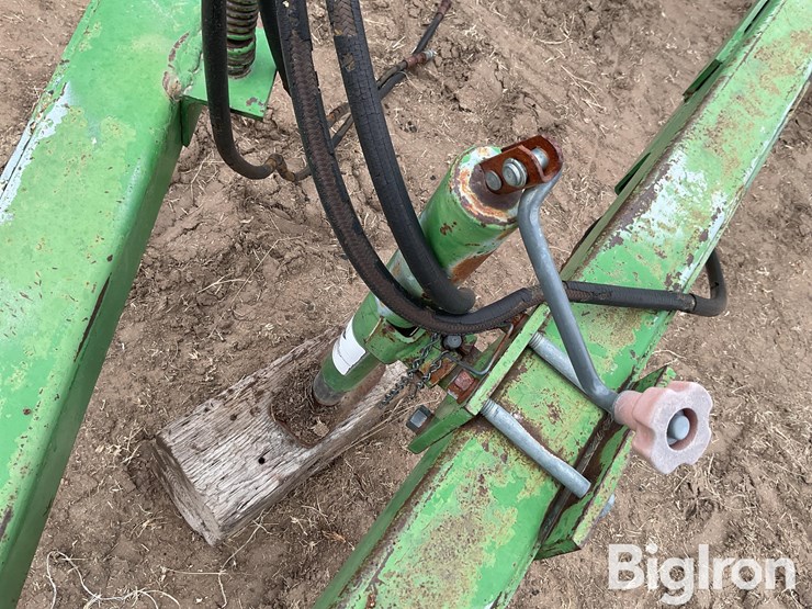 john-deere-rod-weeder-image-11