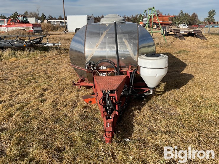 1986-wilger-880-stainless-steel-tank-&-stand-image-2