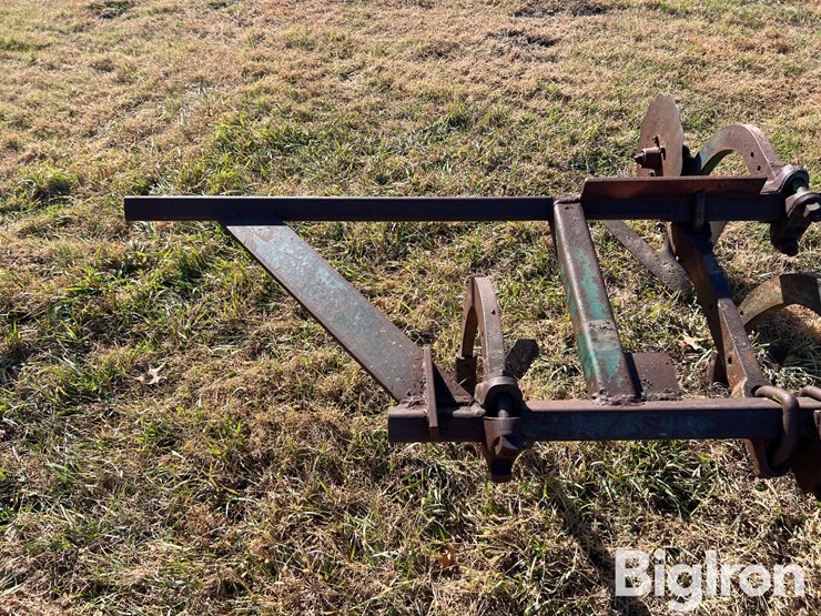 3-pt-mount-sweep-plow-image-14