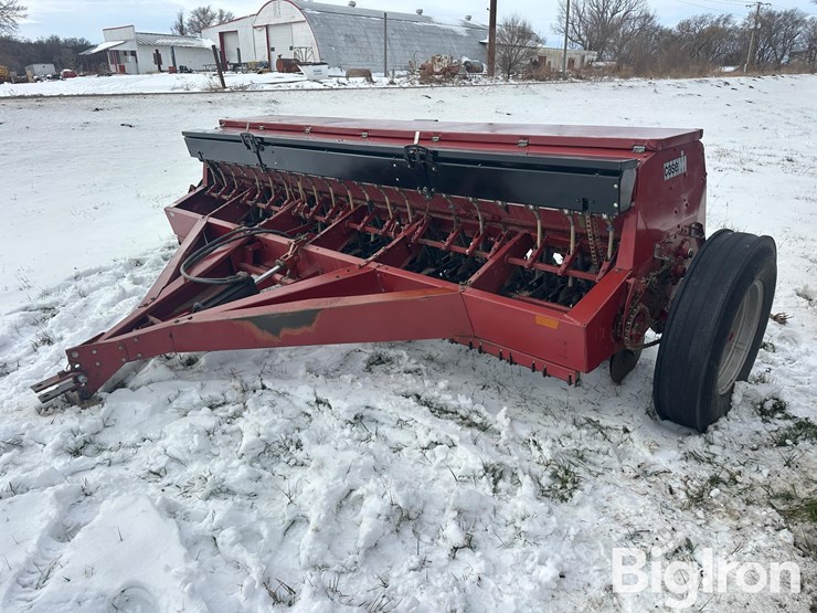case-ih-5100-image-1