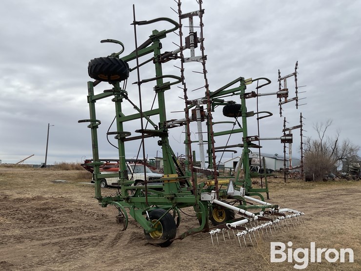 john-deere-rod-weeder-image-7