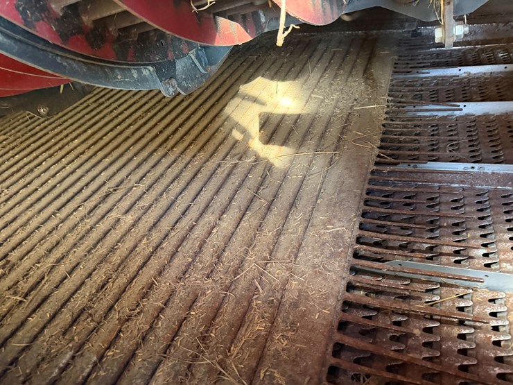 case-ih-8250-image-63