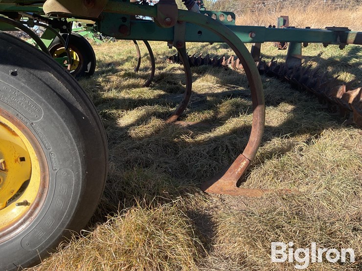 john-deere-1610-image-17