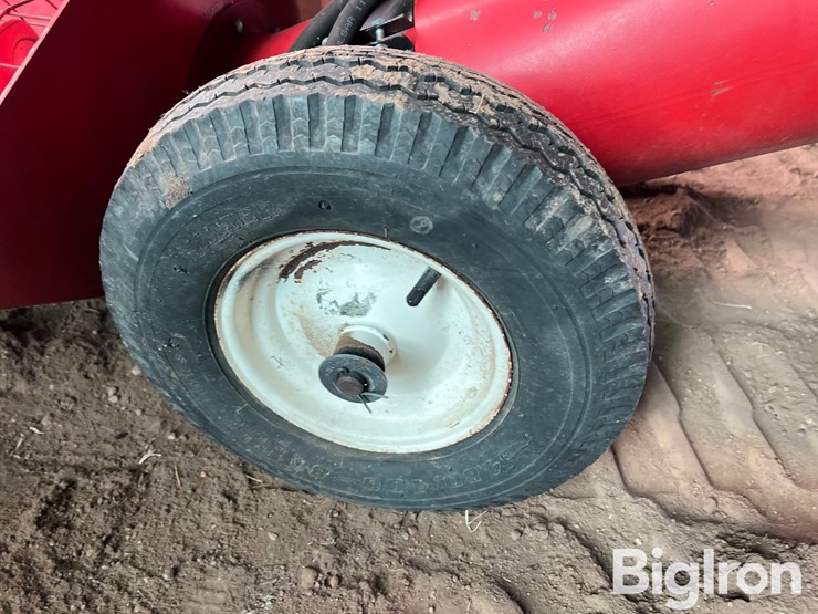 wheatheart-under-hopper-transfer-auger-image-13