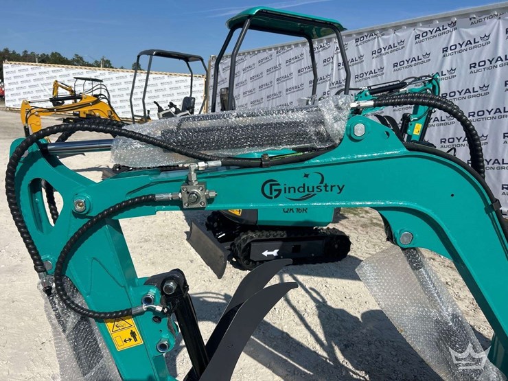 unused-2025-cfg-industrial-qk16r-mini-excavator-image-13