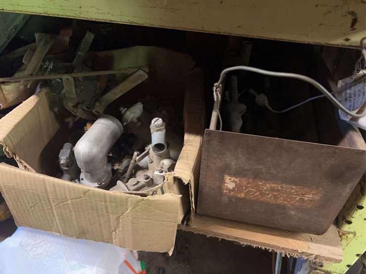 pallet-rack,-shelf-and-contents-image-2