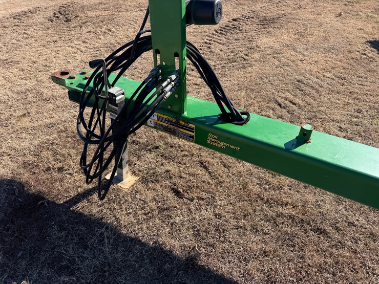 john-deere-2620-image-25