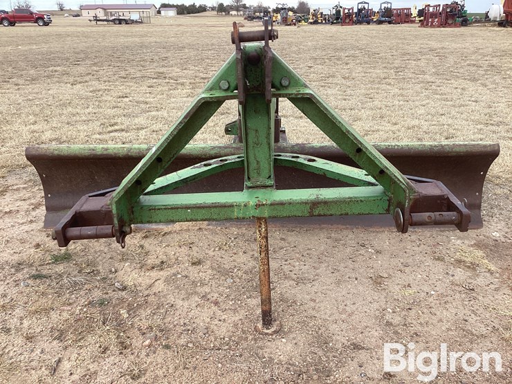 john-deere-8-image-9