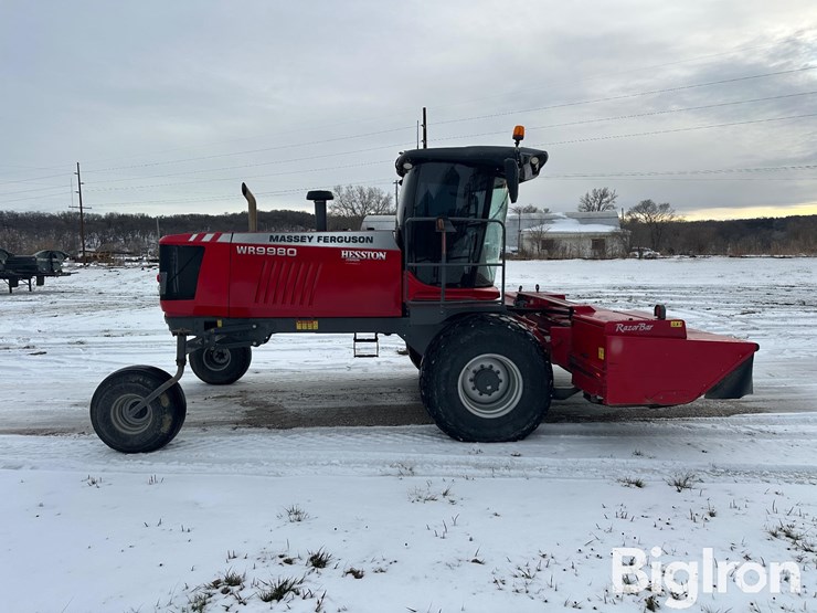 2018-massey-ferguson-wr9980-image-4