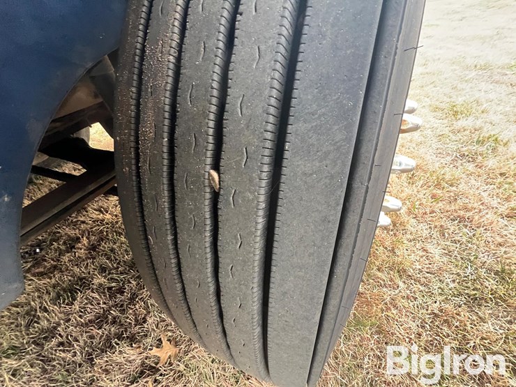 2006-international-9400i-t/a-truck-tractor-image-19