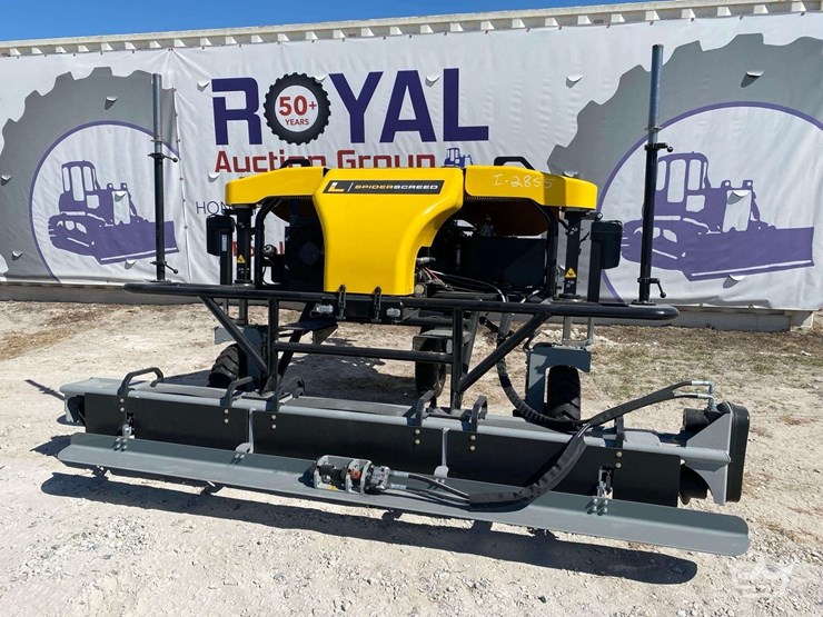 2025-ligchine-spiderscreed-concrete-screed-image-1