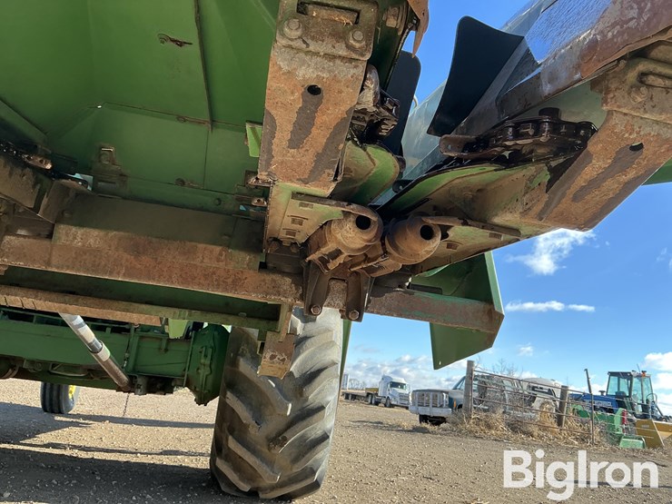 john-deere-444-image-9