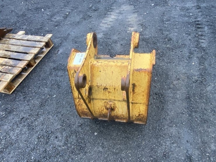 22"-dig-bucket-image-4