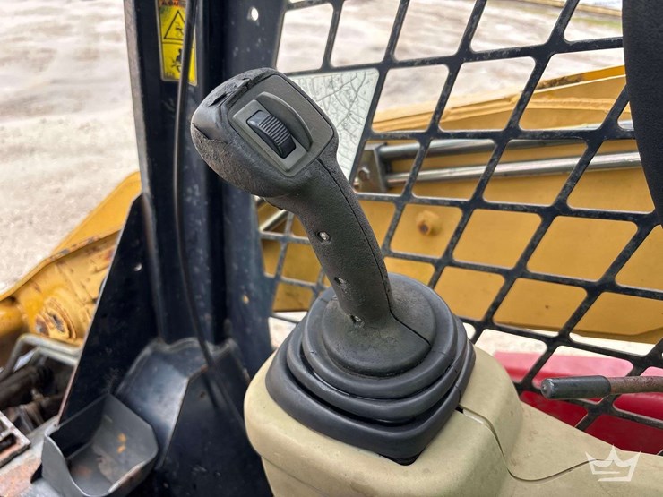 2007-caterpillar-262c-image-22