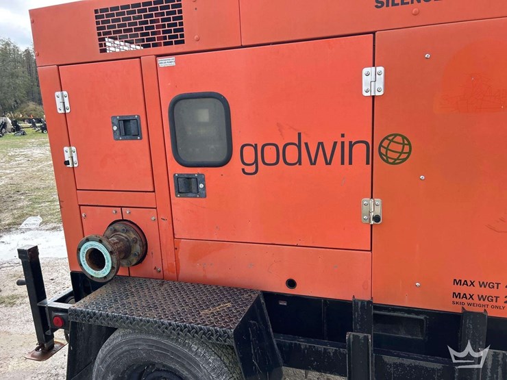 2013-godwin-dri-prime-cd103m-towable-trash-pump-image-15
