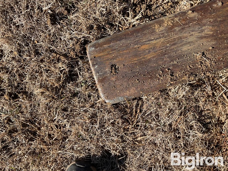 2009-caterpillar-60-image-9