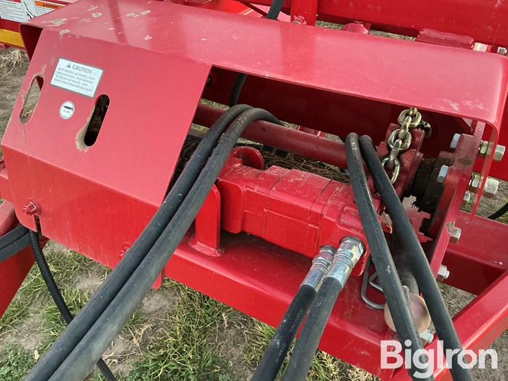 2020-proag-hay-hiker-900-image-12