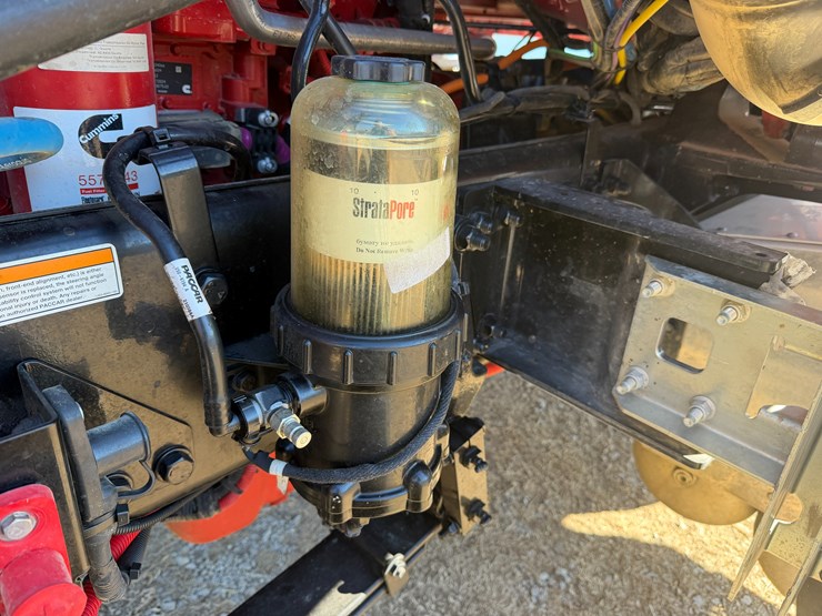 peterbilt-589-image-59